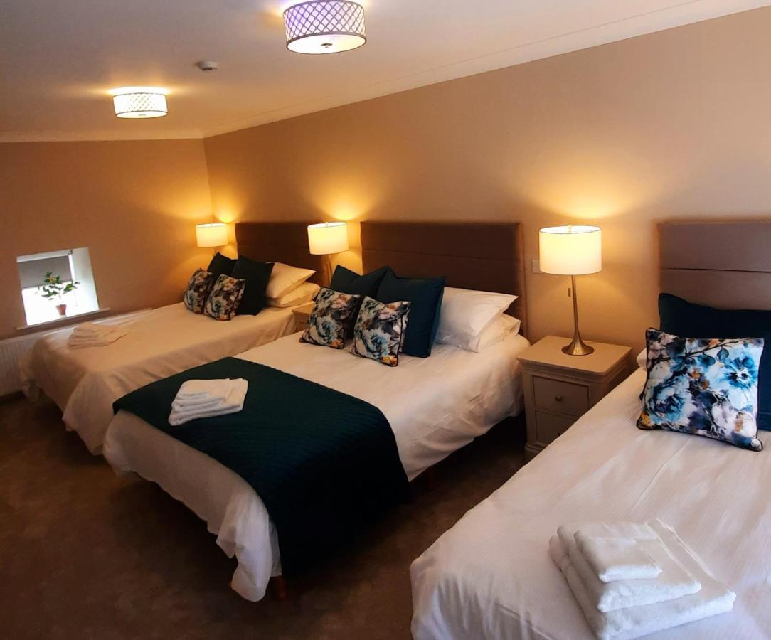 The Dolphin Hotel Crossmolina Zewnętrze zdjęcie