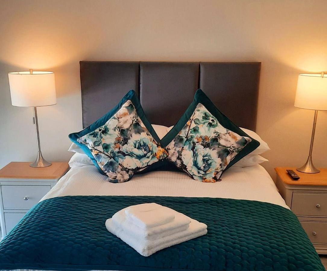 The Dolphin Hotel Crossmolina Zewnętrze zdjęcie