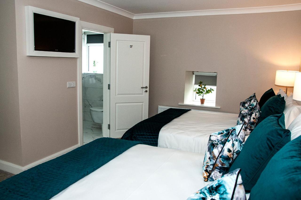 The Dolphin Hotel Crossmolina Zewnętrze zdjęcie