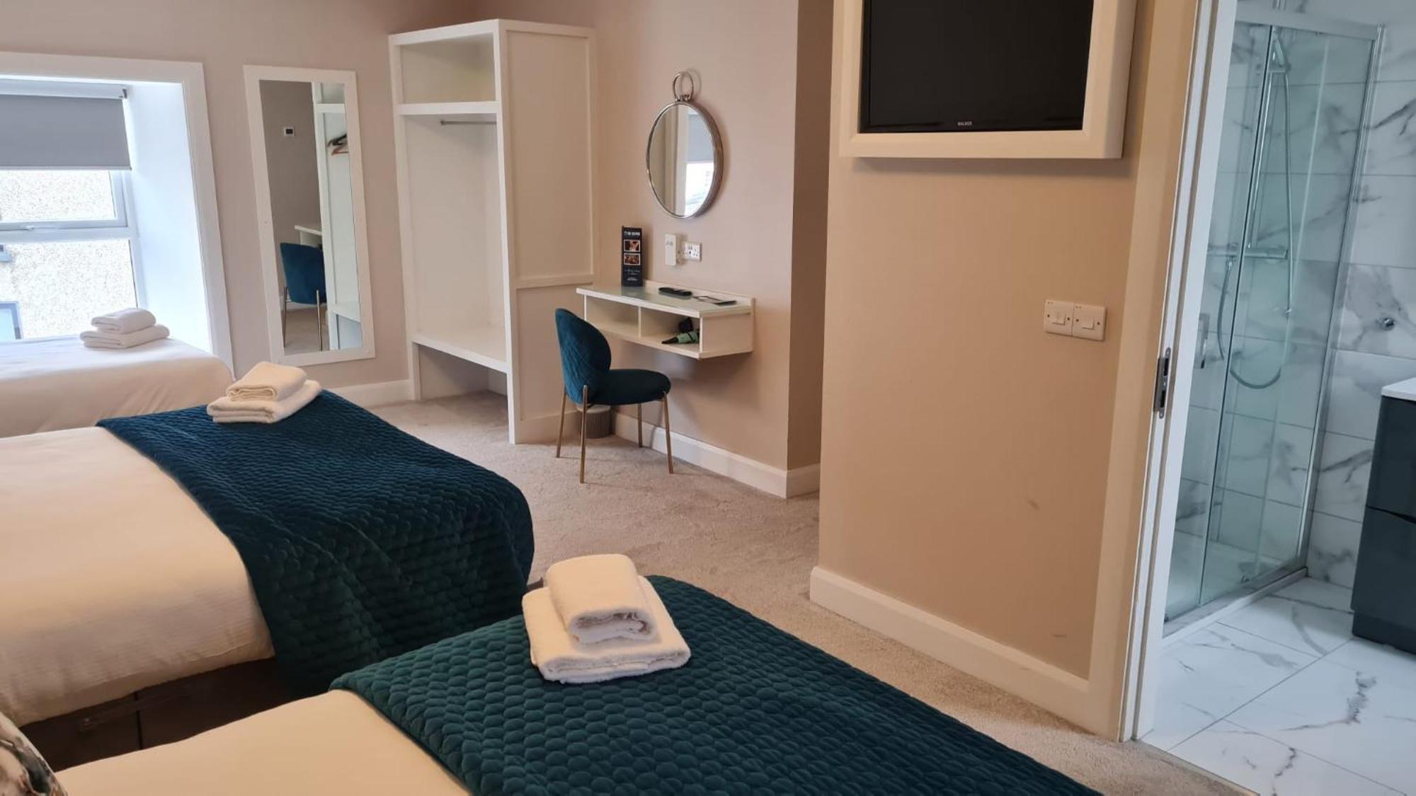 The Dolphin Hotel Crossmolina Zewnętrze zdjęcie