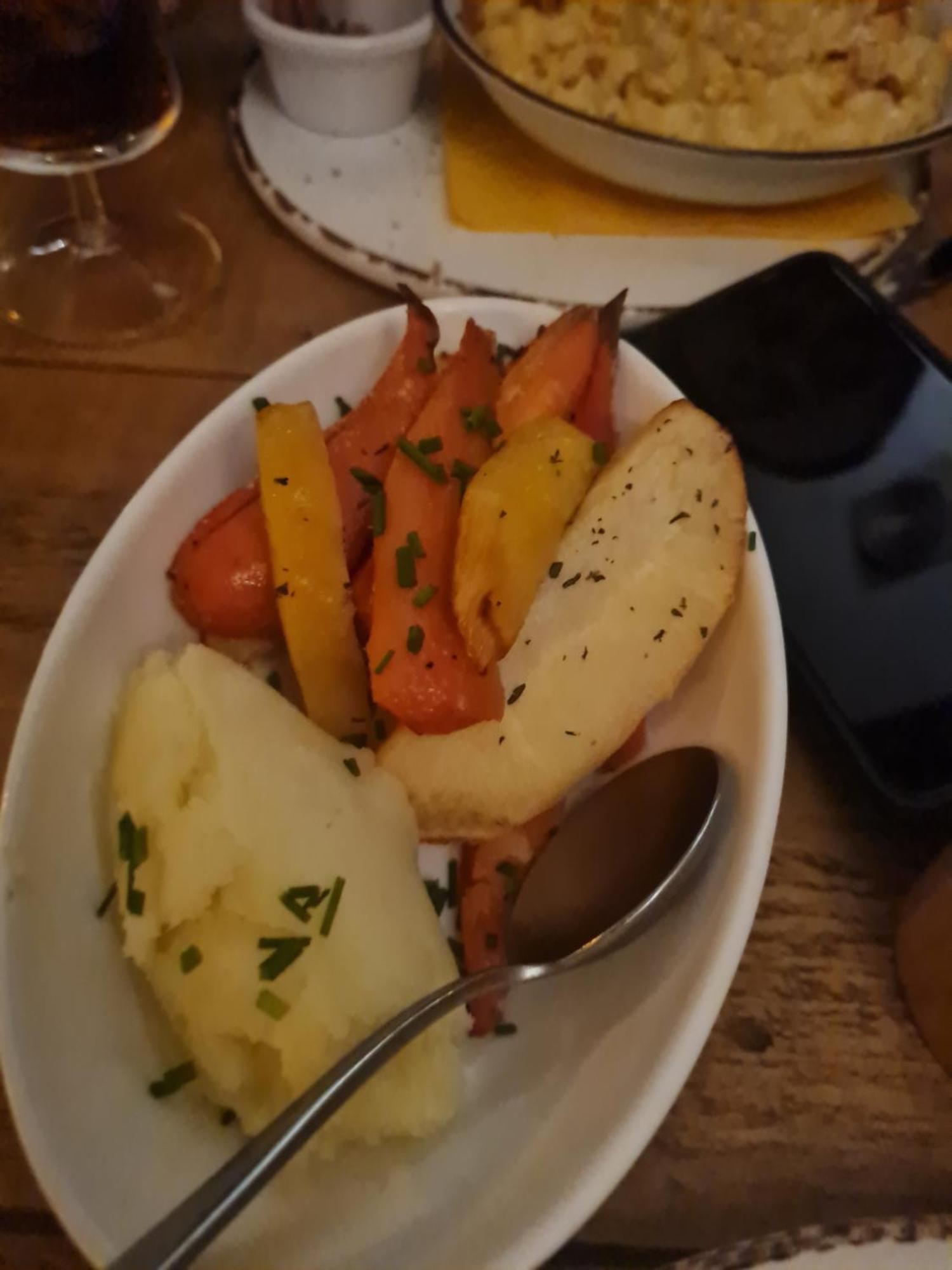 The Dolphin Hotel Crossmolina Zewnętrze zdjęcie