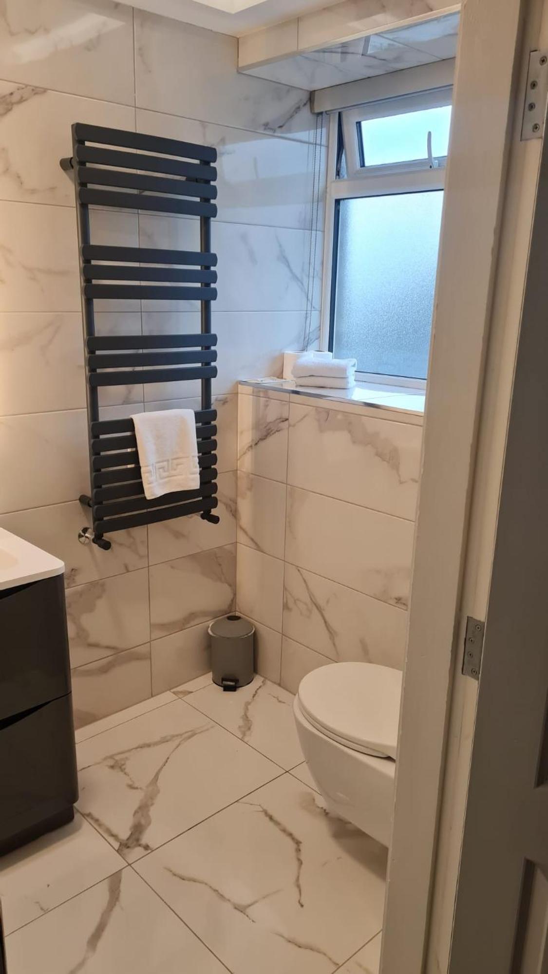 The Dolphin Hotel Crossmolina Zewnętrze zdjęcie